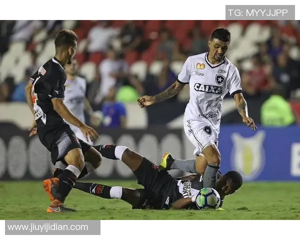 米美洲与格雷米奥激战在即谁能在这场较量中笑到最后 米美洲与格雷米奥激战在即谁能在这场较量中笑到最后